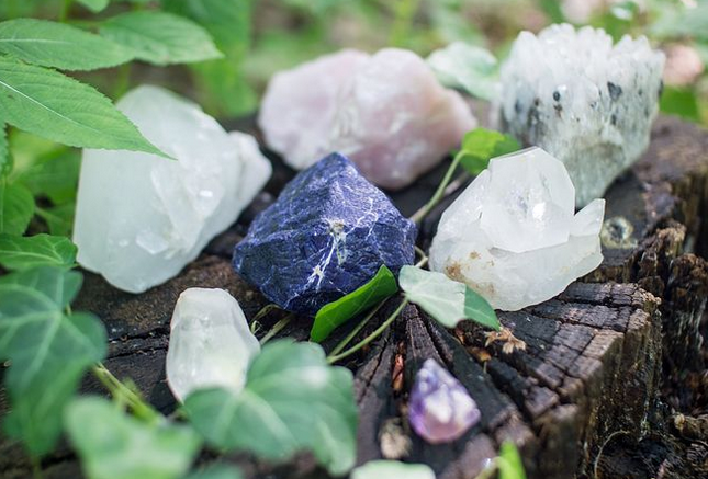 Different ways to tell if your crystal is real!