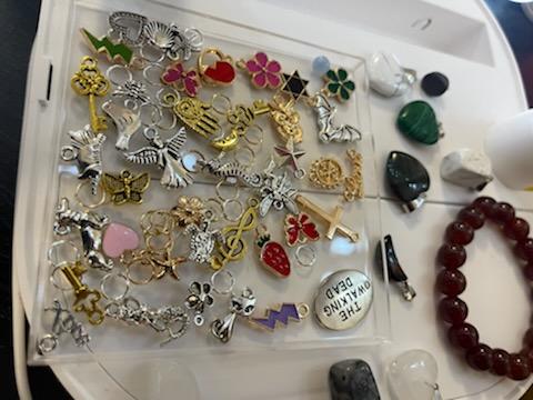 TikTok Random Scoop (Pendants, Charms, Beads, Tumble stones etc)