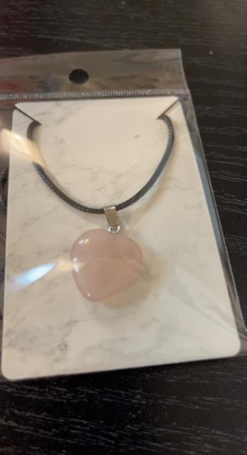 *ROSE QUARTZ HEART PENDANT NECKLACE